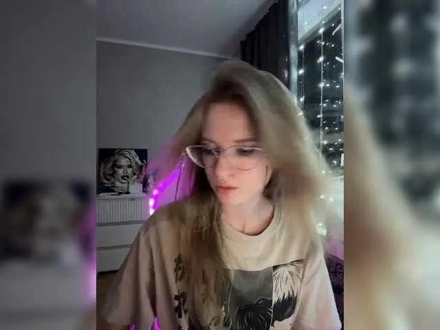 Live sex webcam photo for calviafarey #282236826