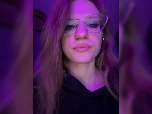 Live sex webcam photo for calviafarey #285829728