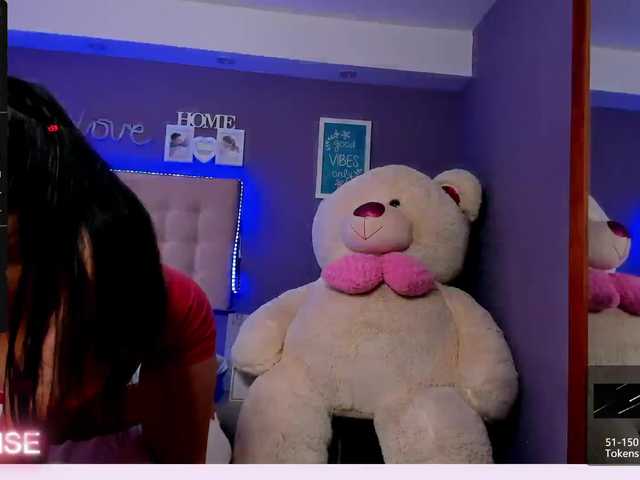 Live sex webcam photo for camihotlegs #272383209