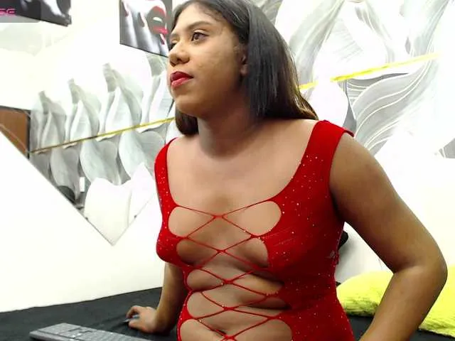 Live sex webcam photo for camiilosaortega #293471700