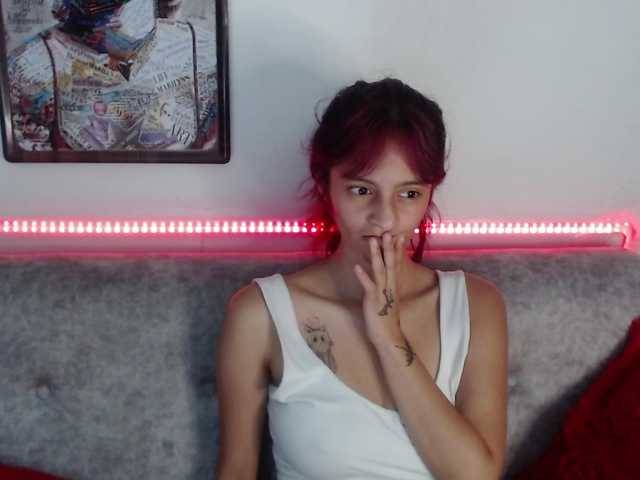 Live sex webcam photo for camila- #273152896