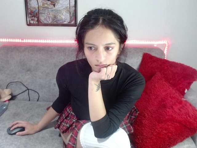 Live sex webcam photo for camila- #273544167