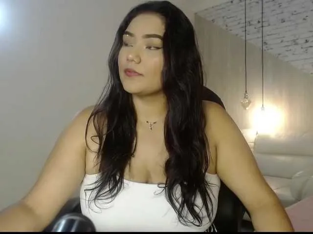 Live sex webcam photo for camila-blun #274666167