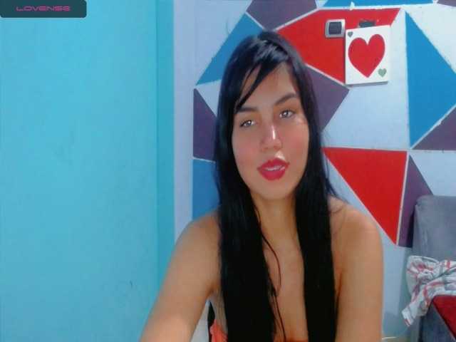 Live sex webcam photo for camilasex78 #273091786