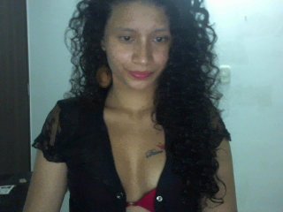 Live sex webcam photo for camivalen #143222120