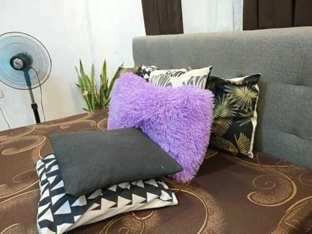 Live sex webcam photo for candicelovee #277476381