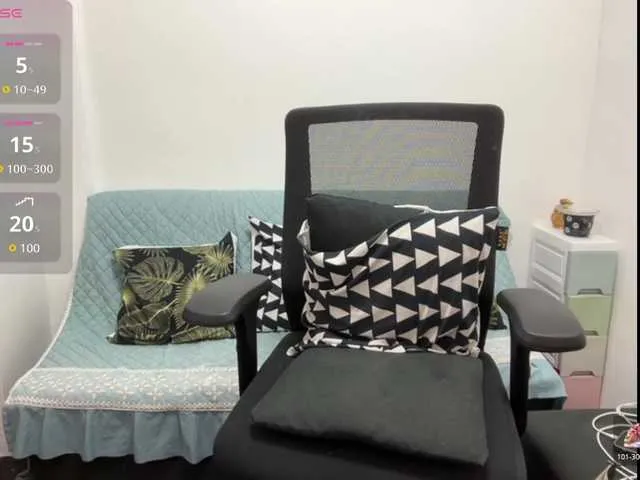 Live sex webcam photo for candicelovee #291177528