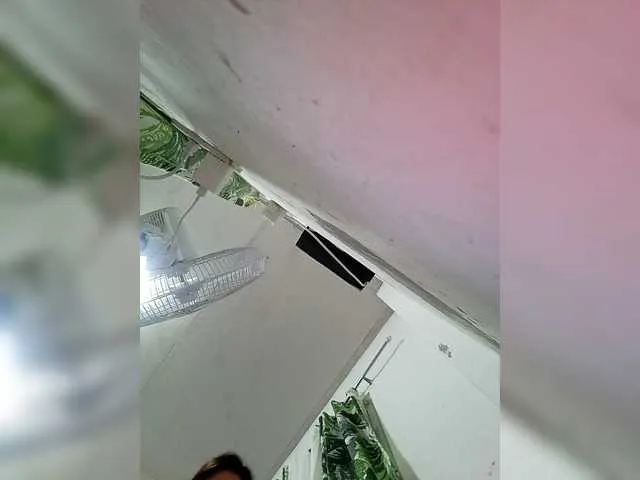 Live sex webcam photo for candicelovee #292033587