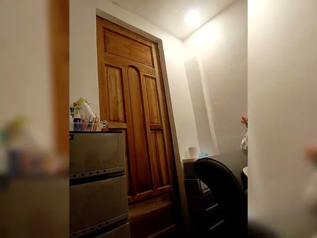 Live sex webcam photo for candicelovee #292367576