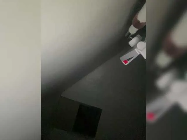 Live sex webcam photo for candicelovee #292408287