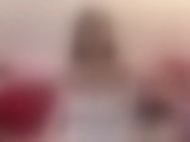 Live sex webcam photo for candicelovee #292800572