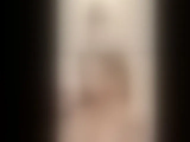 Live sex webcam photo for candicelovee #293491748