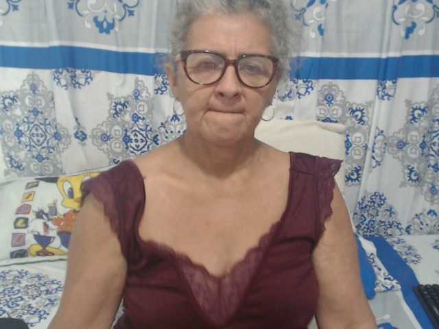 Live sex webcam photo for candy-mature #272912425