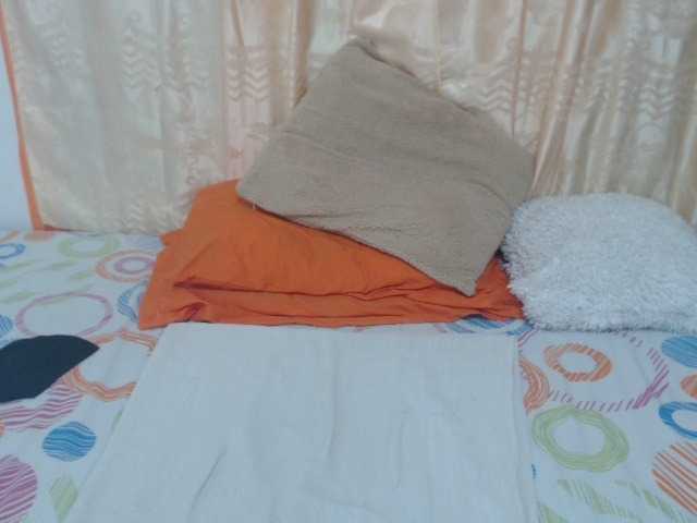 Live sex webcam photo for candy-mature #272985037