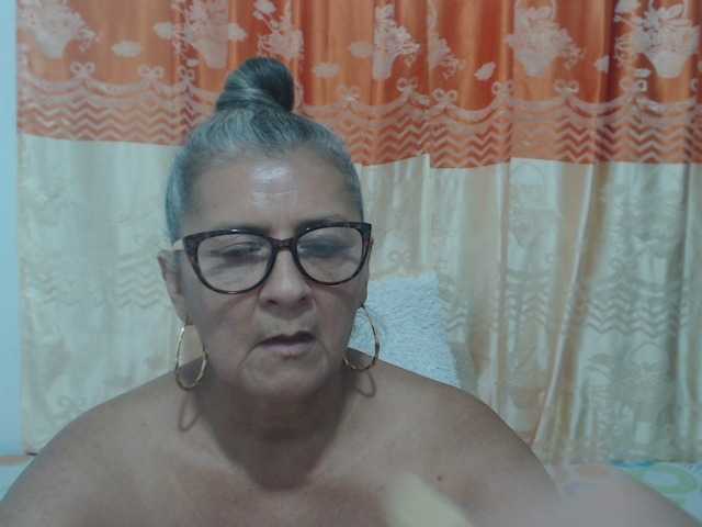 Live sex webcam photo for candy-mature #273017905