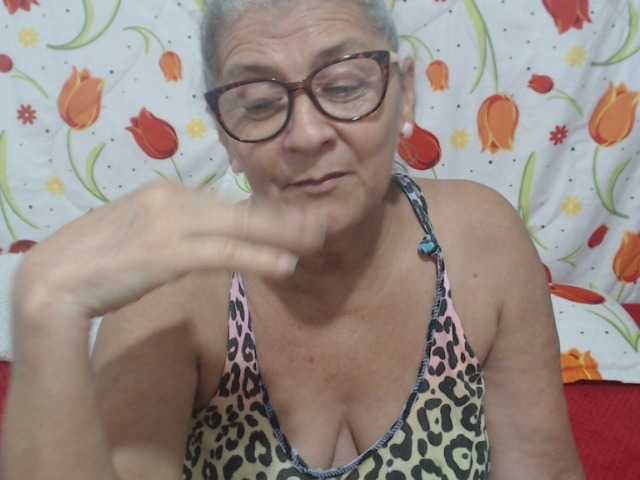 Live sex webcam photo for candy-mature #273194730
