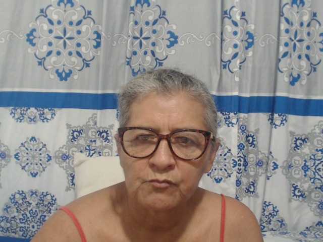 Live sex webcam photo for candy-mature #273387649