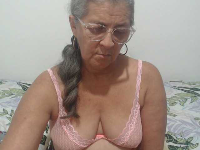 Live sex webcam photo for candy-mature #274131430
