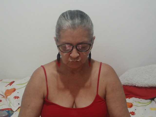 Live sex webcam photo for candy-mature #274455260