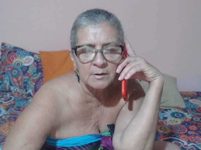Live sex webcam photo for candy-mature #277726701