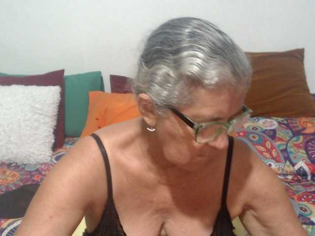 Live sex webcam photo for candy-mature #278118618
