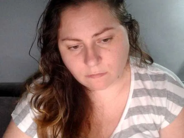 Live sex webcam photo for candycream74 #272075666