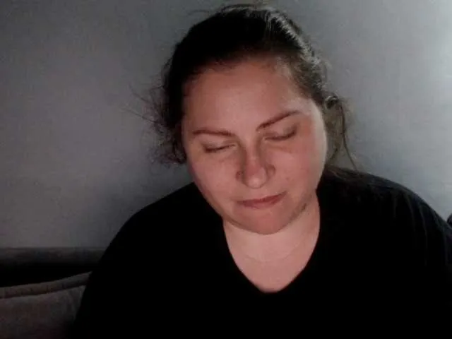 Live sex webcam photo for candycream74 #272128240