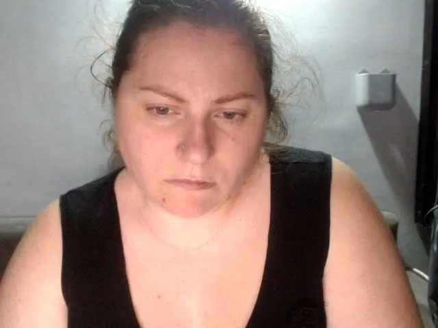 Live sex webcam photo for candycream74 #272784339