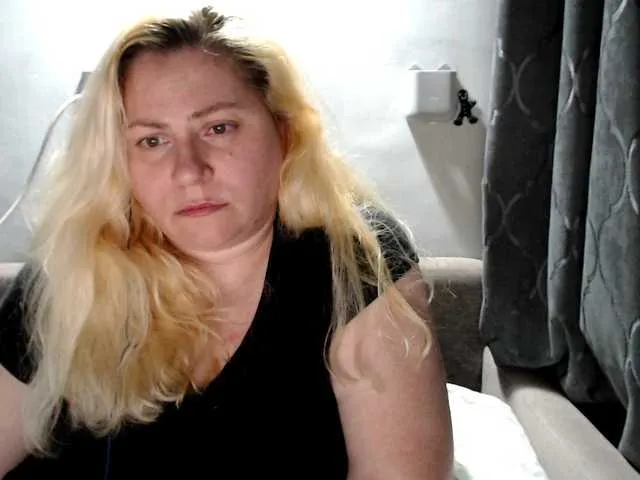 Live sex webcam photo for candycream74 #291032125