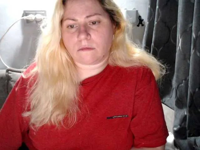 Live sex webcam photo for candycream74 #291314397