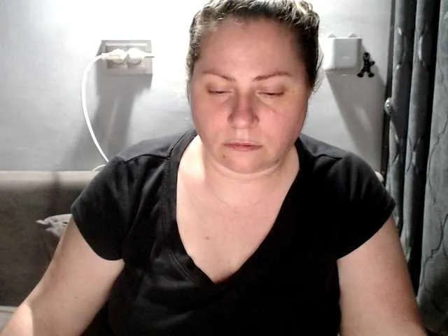 Live sex webcam photo for candycream74 #291387834