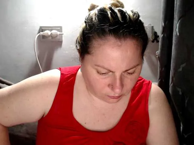 Live sex webcam photo for candycream74 #291414284