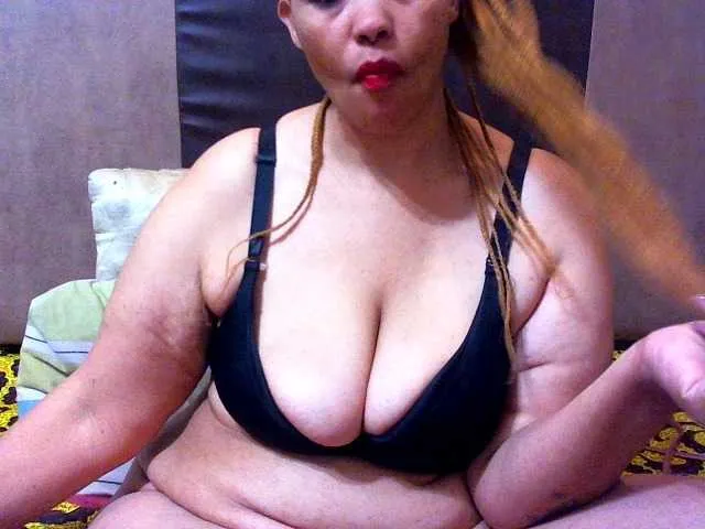 Live sex webcam photo for candydelite12 #273271609