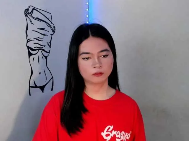 Live sex webcam photo for candymuse #290278352