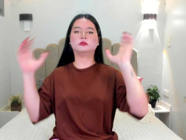 Live sex webcam photo for candymuse #292142306