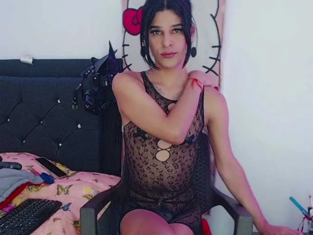 Live sex webcam photo for candyt666 #291293621