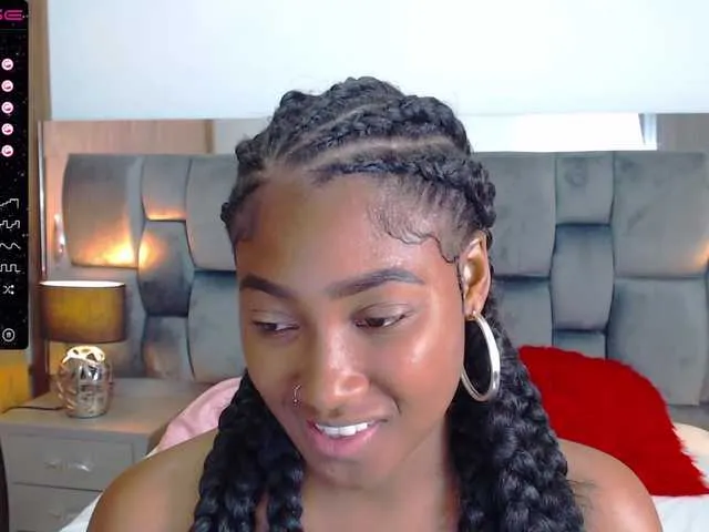 Live sex webcam photo for canelajackson #272806567