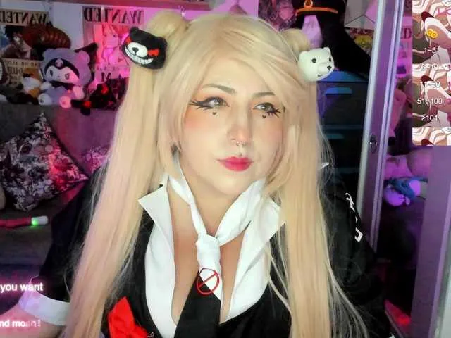 Live sex webcam photo for canndyy-new #276370378