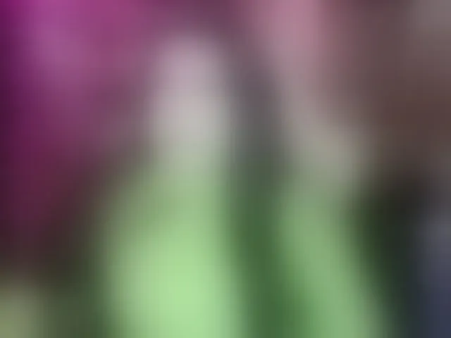 Live sex webcam photo for canndyy-new #294205515