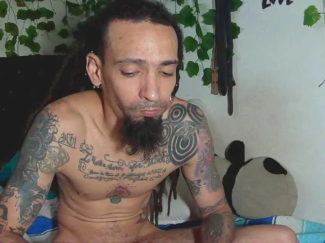 Live sex webcam photo for caribbeanlov4 #291997293