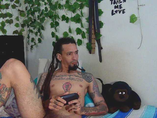 Live sex webcam photo for caribbeanlov4 #292019570