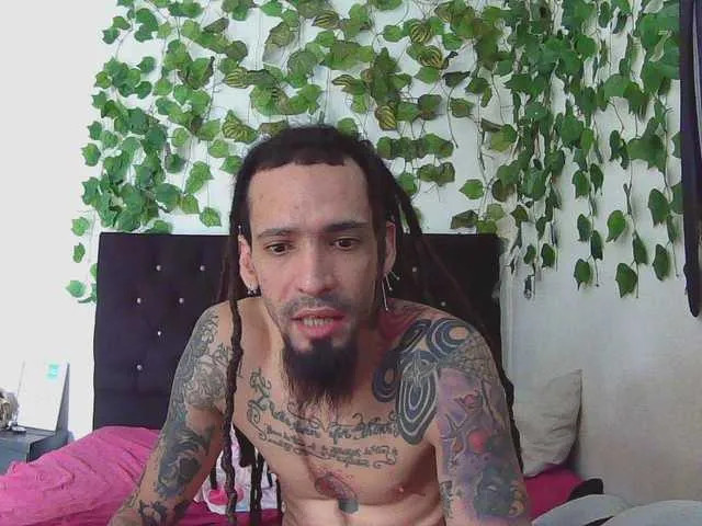 Live sex webcam photo for caribbeanlov4 #292115568