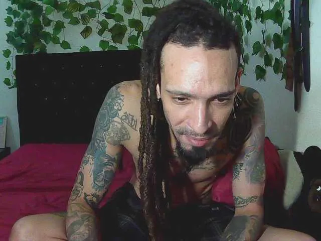 Live sex webcam photo for caribbeanlov4 #292117622