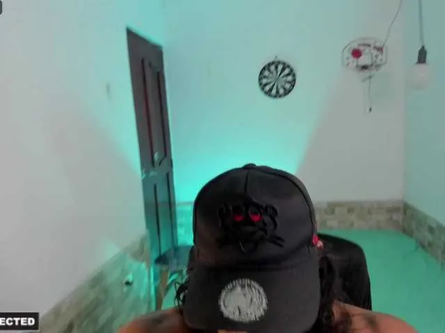 Live sex webcam photo for carl-smithh #292266492