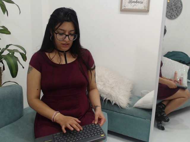 Live sex webcam photo for carla-ruby #273136755