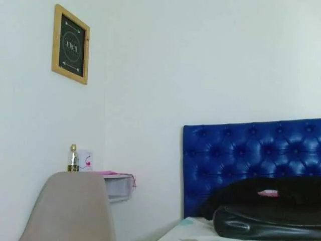 Live sex webcam photo for carlabeer #290958179