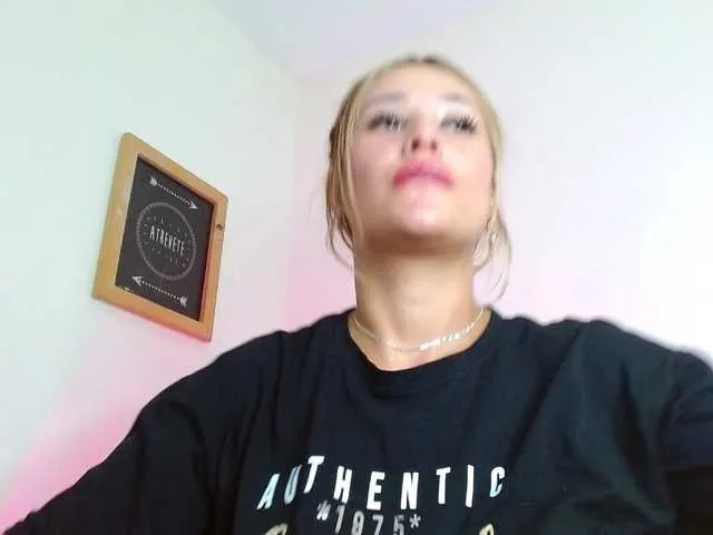 Live sex webcam photo for carlabeer #291406814