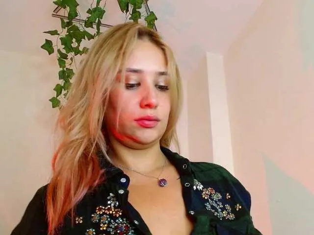 Live sex webcam photo for carlabeer #291806122