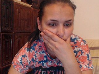 Live sex webcam photo for carlastar00 #160577772