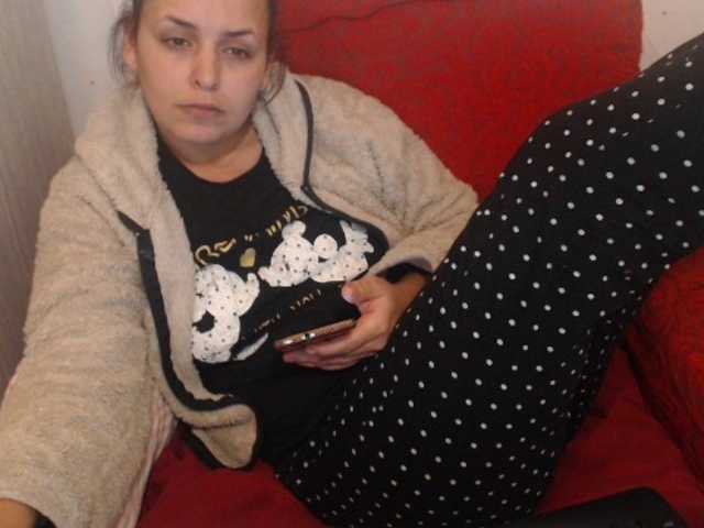 Live sex webcam photo for carlastar00 #271741792